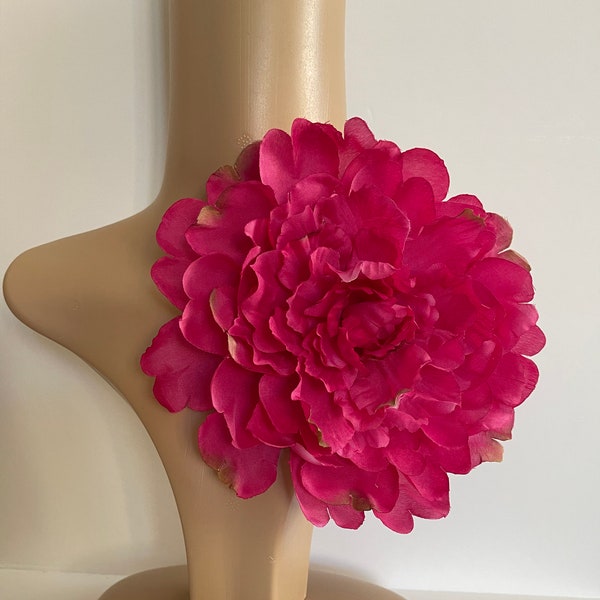 Large hot pink flower brooch pin fuchsia flower pin shoulder corsage party flower pin wedding dress flower pin accessories flower size 8”