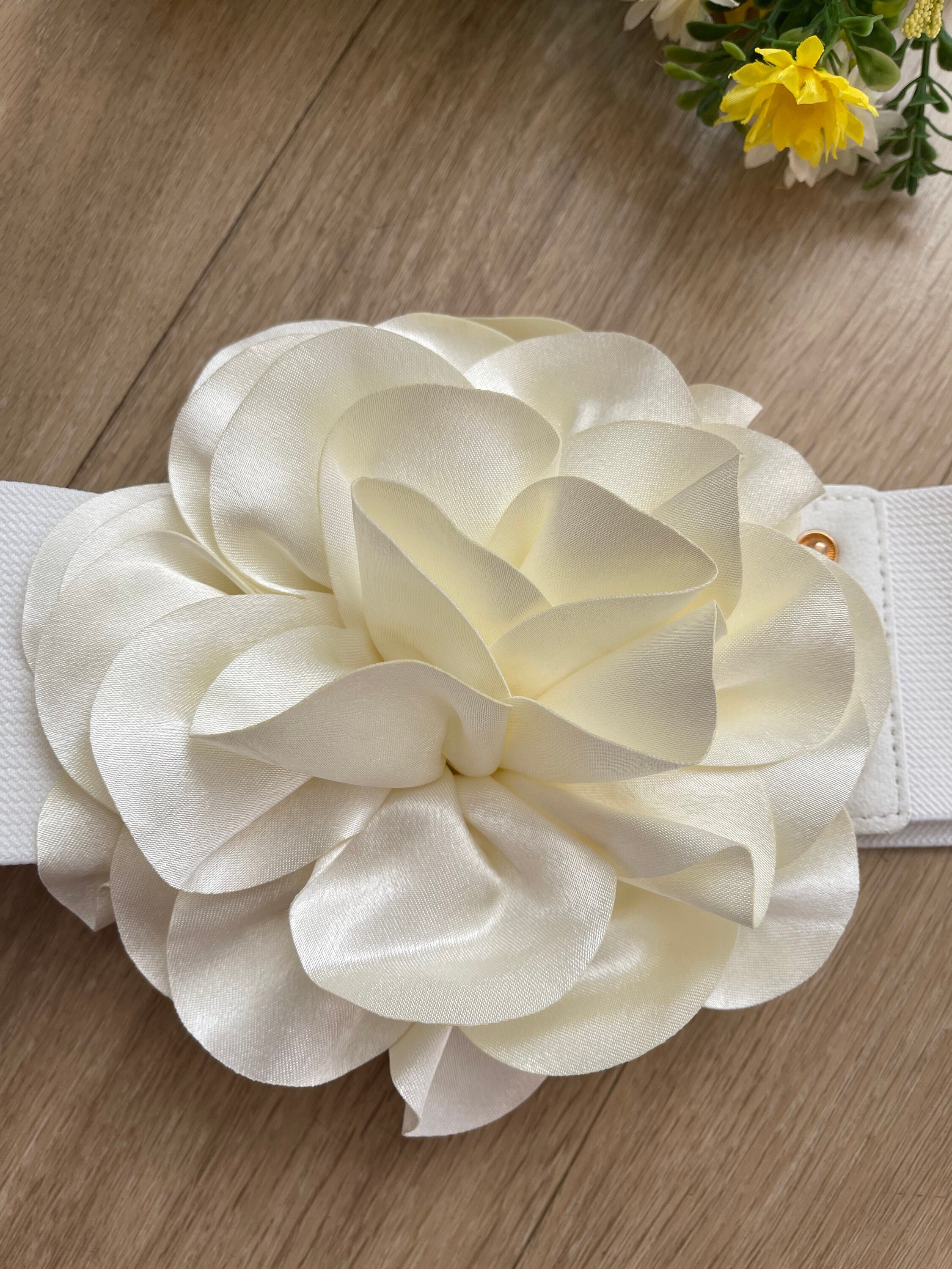 White Satin Floral Crystal Belt - Women\'s Accessory S3643fabfb2354490a8b8d6ff4e130  main image 4