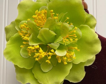 Broche de flor verde grande, alfileres de flores, ramillete de hombro, broches de alfiler de flores, alfiler de flores de fiesta, regalos del Día de la Madre para mamá. Tamaño 5.5”