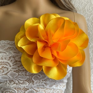 Gran broche de flor amarilla alfiler grande flor amarilla flor alfiler hombro corsage mujer flor broche accesorios flor 7.5"