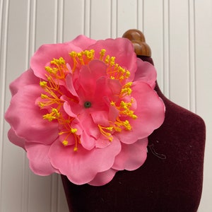 Pink flower brooch pin flower brooch shoulder corsage size 6”