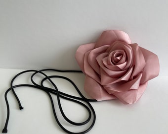 Collana con fiorellino rosa – IMMAGO JEWELS