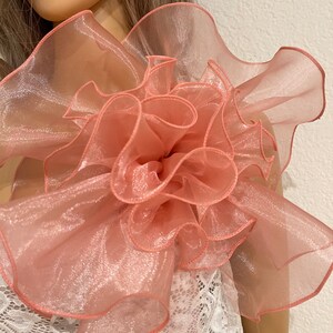 Large pink flower brooch pins oversized organza flower brooch pin shoulder corsage Photoshoot ideas large scale flower big pink party flower