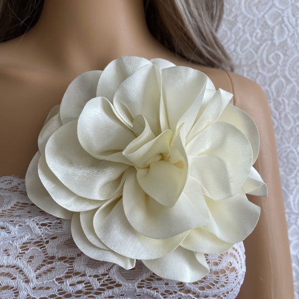 Grande fleur d’ivoire broche fleur de mariée broche accessoires de mariage fête fleur broche épaule corsage robe fleur broche ivoire fleur broche