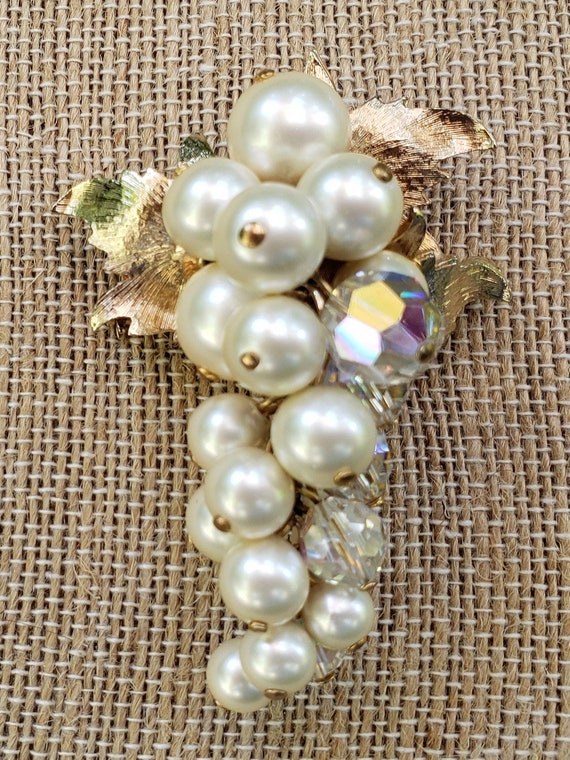 Vintage Gold, Pearl & Crystal Grapevine Brooch - image 1