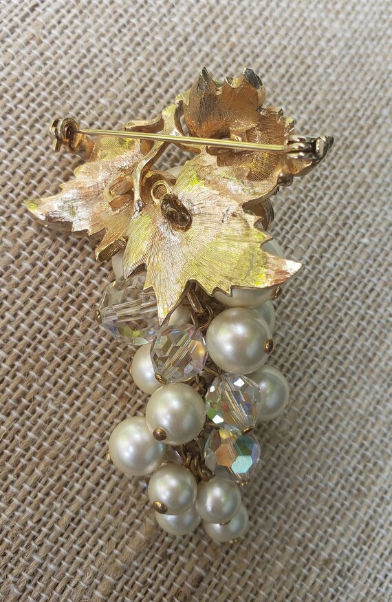 Vintage Gold, Pearl & Crystal Grapevine Brooch - image 4