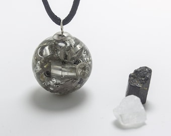 Collana a sfera di tormalina nera e quarzo rosa orgonite
