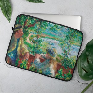 Pierre Auguste Renoir In der Nähe des Sees Druck Laptophülle, Renoir Art Designer Laptophülle, Geburtstagsgeschenk