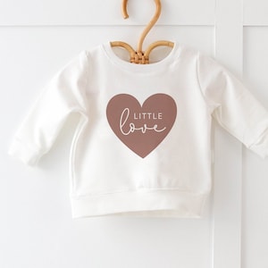 Little Love SVG, primo vestito per San Valentino, San Valentino Cut File, Valentines Love Heart Svg, Love Heart Cricut, San Valentino Baby Svg