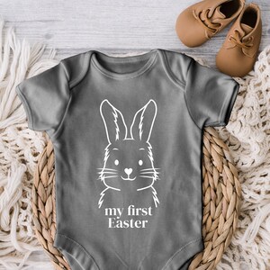 Mein erstes Ostern SVG, 1. Osterjunge, Baby Ostern Cricut, Osterhase, Babys erstes Ostern Outfit, kommerzielle Nutzung, Osterhase Cricut-Datei
