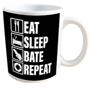 Comer, dormir, batear, repetir - NSFW Sex Mug. Taza de café de cerámica de 11 o 15 oz.