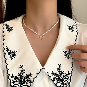 Collar de perlas con colgante de corazón, gargantilla de perlas sencilla imagen 1