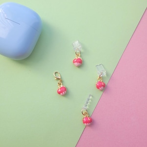 Peach Love Dust Plug, iPhone charm, Kindle charm, Galaxy Charm