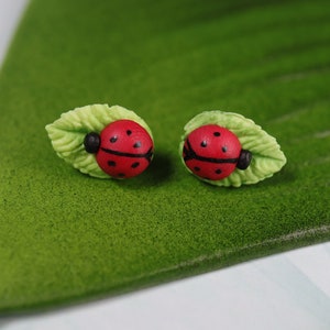 Ladybug leaf plant green realistic small floral stud polymer clay earrings/ cute elegant bug red stud earrings