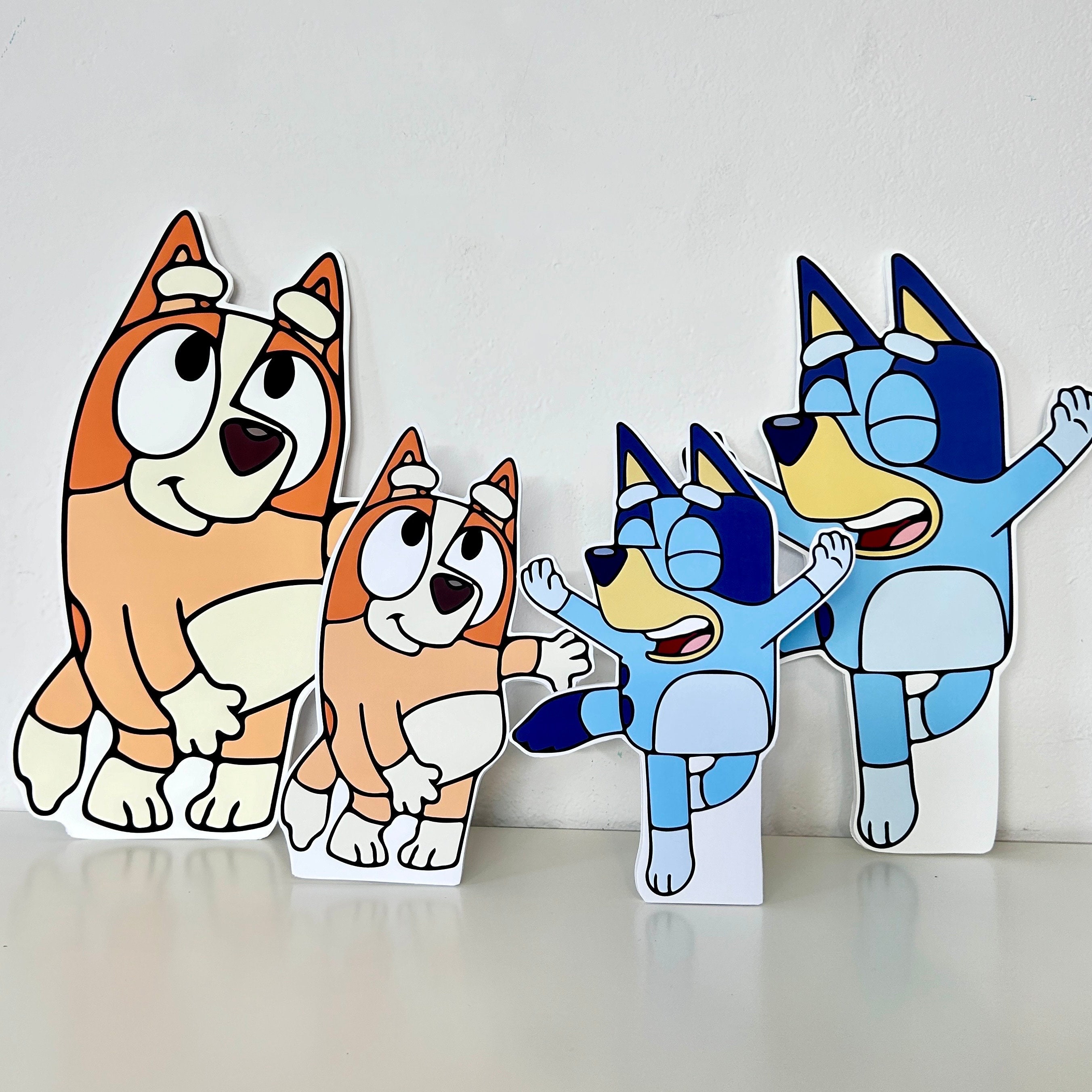 Bluey Centerpiece with Photo Paper Boxes