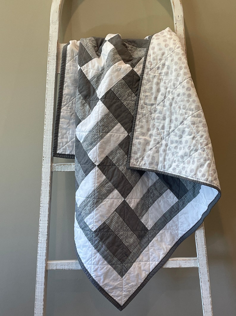 Gray 3 Stripe Block Baby Quilt Gender Neutral Baby Quilt Etsy