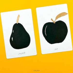 Set di stampe linoleografiche di mele e pere – Arte murale minimalista con frutta per la cucina – Regalo unico per amanti dell'arte o amici