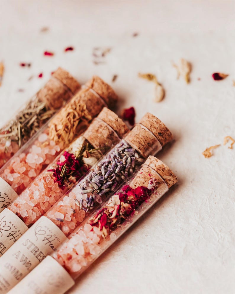 Spa Gift Box Women Wellness Present Five Pack Bath Salt Sampler Collection Himalayan Epsom Soak Tubes Assorted Botanical Flowers Rose Jasmine Relaxation Ritual Coworker Appreciation Gift Spring Holiday Self Care Box Stress Relief Home Spa