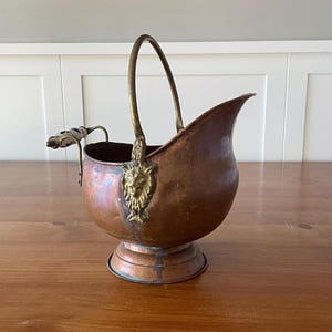 Copper Brass Coal / Log  Lion Head Scuttle Bucket Fireplace Accessory Jardiniere Planter Rustic French Country Farmhouse Decor Display Gift