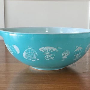 50s Pyrex #444 Hot Air Ballons Cinderella Turquoise Blue Mixing Serving Nesting Chip Bowl Home Cottage Country MCM Kitchen Cafe Display Gift