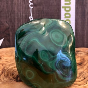 Energizing Malachite Free Form Dark Green Hue Boosts Self-Confidence with Stunning Patterns image 2