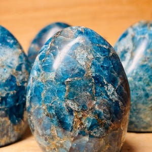 Radiant Blue Apatite Puffy FreeForm- Enhancing Communication and Self-Expression with Love and Clarity