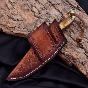 Handmade Damascus EDC Skinner Knife – 6" Overall, 3" Blade, Camel Bone & Turquoise Handle, Leather Sheath image 15