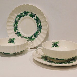 Pair of Vintage Copeland Spode England Green Grape Motif Cream Soup Bowls and Saucers