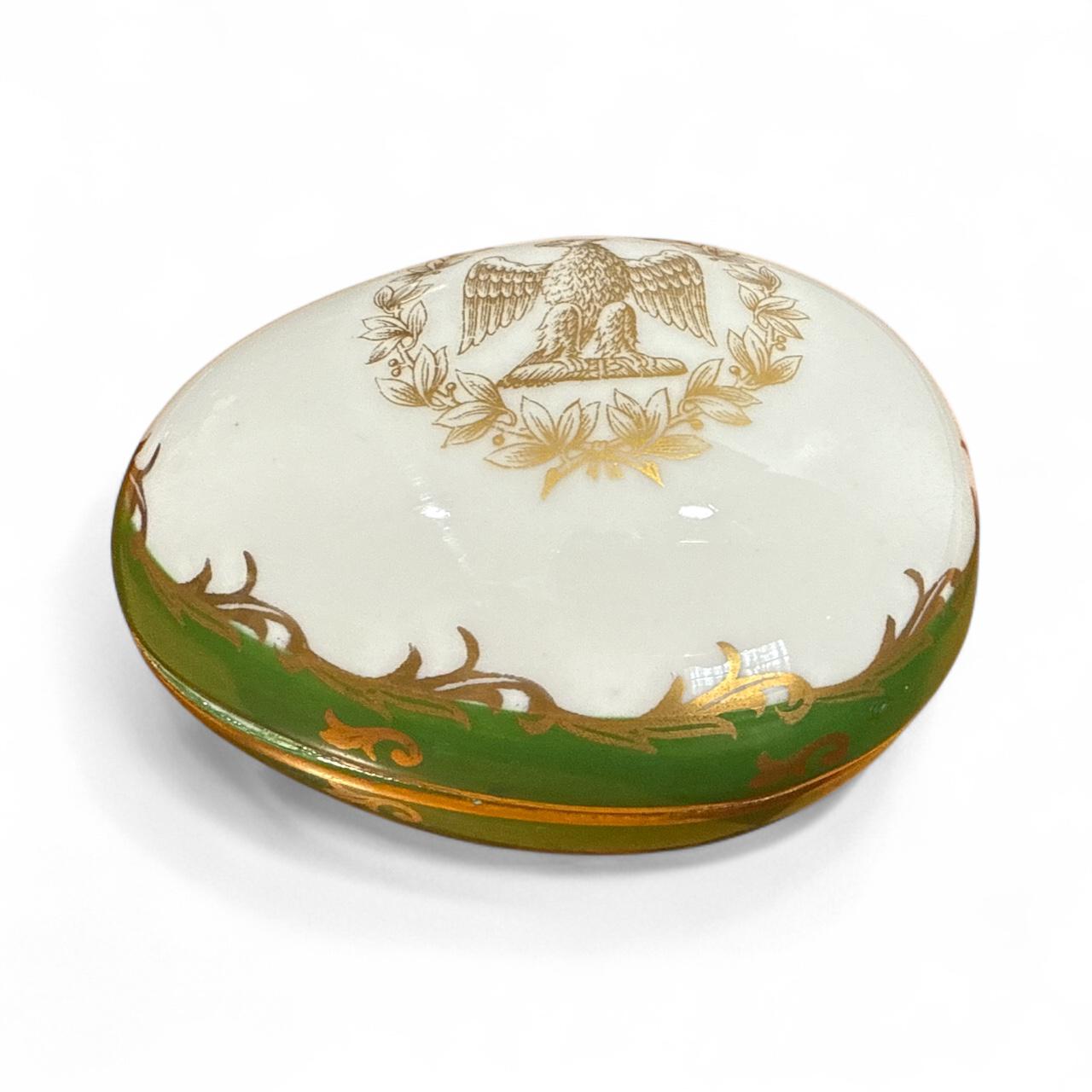 Belle broche ancienne camé en porcelaine de limoges