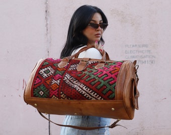 Kilim Weekender Bag, Kilim duffle travel bag, kilim Duffle Bag, Moroccan Leather duffle bag, Unisex Kilim Weekender Bag, hipster travel bag.