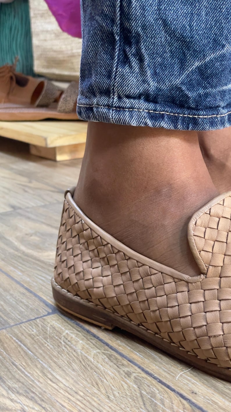 Braided leather moccasins for men, Men's braided leather shoes, Handmade leather moccasins, Premium braided moccasin shoes, braided loafers, Best braided leather, moccasins for men, Stylish men's braided leather shoes, Comfortable moccasins braided