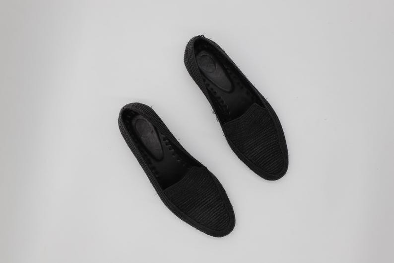 Wedding raffia shoes for men, handmade Moroccan raffia loafers, stylish raffia shoes for men, vegan raffia shoes, artisan-crafted men’s loafers, breathable summer footwear, casual and formal raffia shoes, perfect gift for him, lightweight Moroccan shoes.