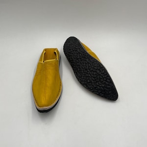 Handmade Aladdin Babouche | Handwoven Leather Moroccan Slippers | Artisan Pointed-Toe Shoes | Unique Gift for Him, Aladdin Slippers for Men