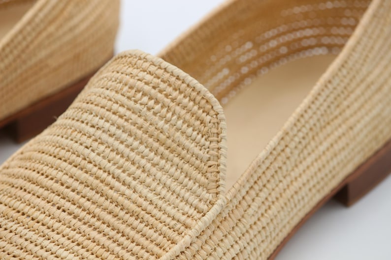 Wedding raffia shoes for men, handmade Moroccan raffia loafers, stylish raffia shoes for men, vegan raffia shoes, artisan-crafted men’s loafers, breathable summer footwear, casual and formal raffia shoes, perfect gift for him, lightweight Moroccan shoes.