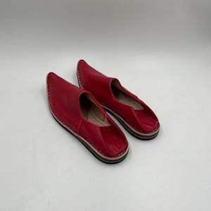 Handmade Aladdin Babouche | Handwoven Leather Moroccan Slippers | Artisan Pointed-Toe Shoes | Unique Gift for Him, Aladdin Slippers for Men