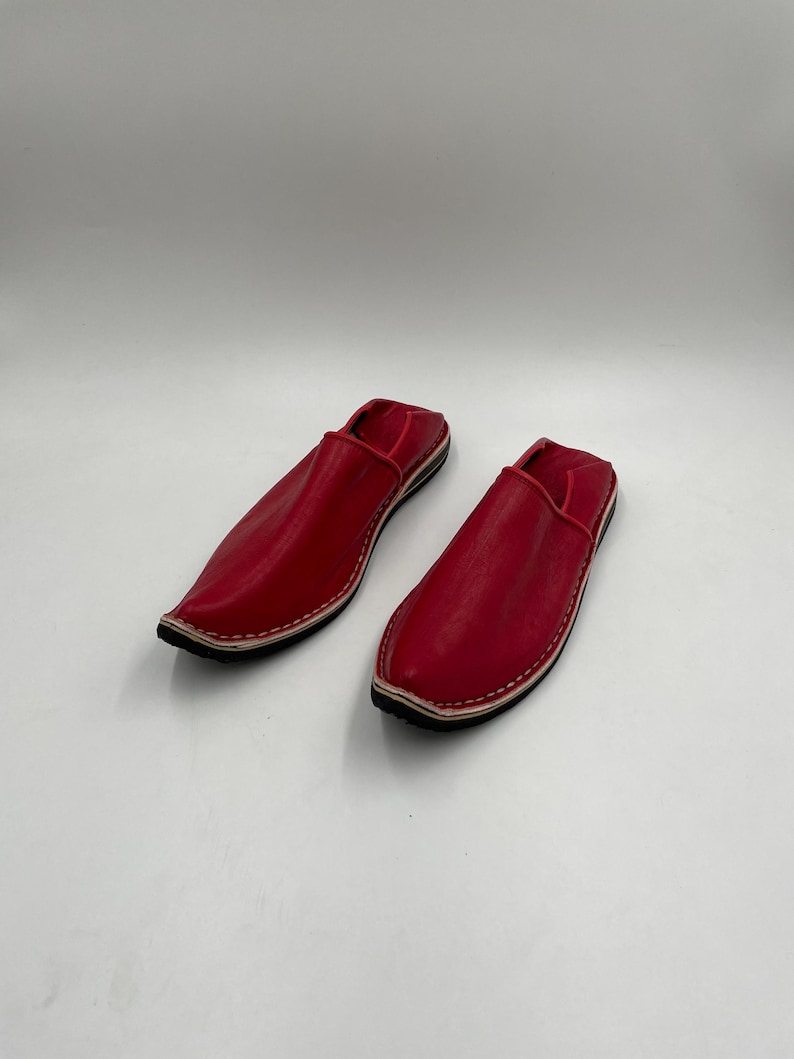 Handmade Aladdin Babouche | Handwoven Leather Moroccan Slippers | Artisan Pointed-Toe Shoes | Unique Gift for Him, Aladdin Slippers for Men