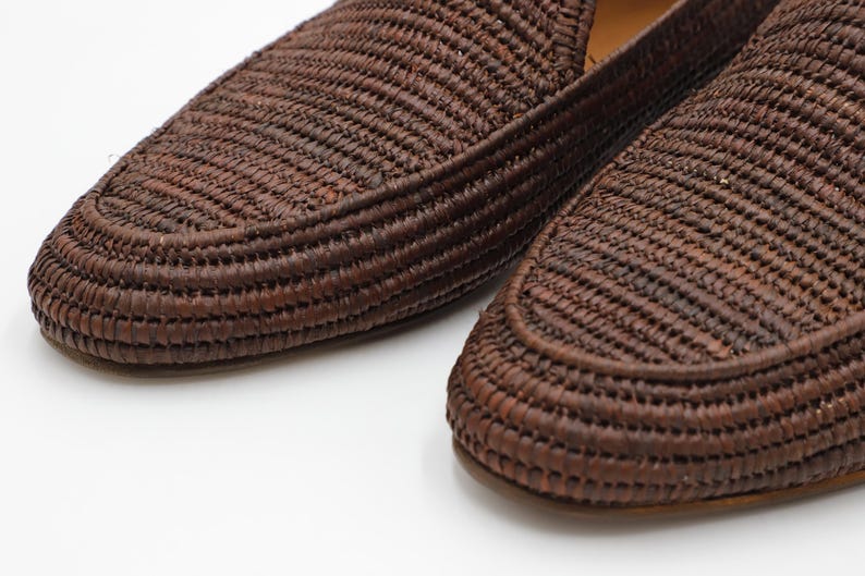 Wedding raffia shoes for men, handmade Moroccan raffia loafers, stylish raffia shoes for men, vegan raffia shoes, artisan-crafted men’s loafers, breathable summer footwear, casual and formal raffia shoes, perfect gift for him, lightweight Moroccan shoes.