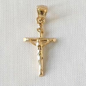 14K Yellow Gold Crucifix Cross 3D Pendant