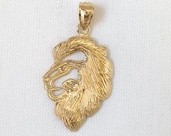 14K Yellow Gold Lion Head Pendant