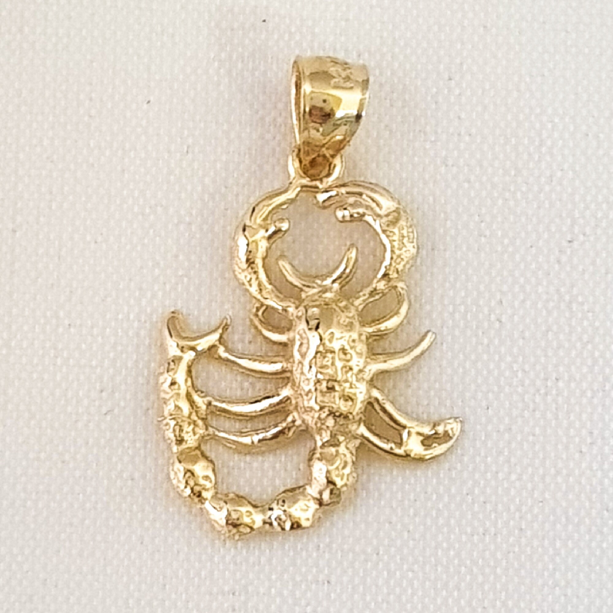 14K Yellow Gold Scorpion Pendant | Etsy 