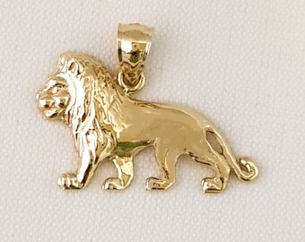 14K Yellow Gold Lion Pendant