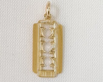 14K Yellow Gold Razor Blade Pendant - Etsy
