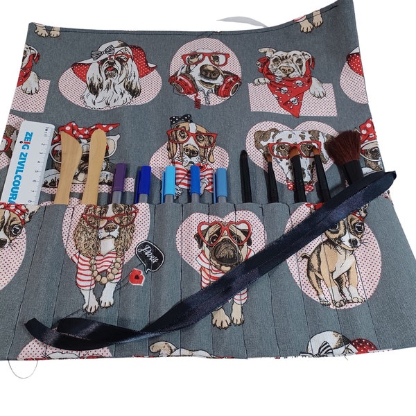 Pencil roll, dogs, brush roller, pencil case, makeup brush, hook needles, utensile silo, storage, small parts, organizer, travel