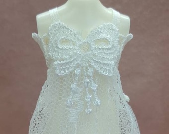 Pretty 1/12th scale lace nightgown