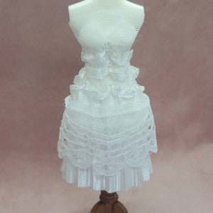 1/12th scale, tea length, Wedding/Prom/ occasion dress. Will fit Pippa or 6" Phicen