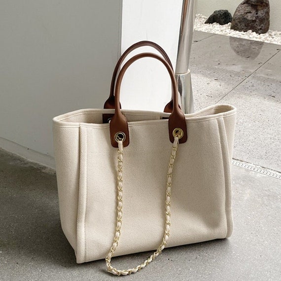 Minimalist Chain Shopper Bag