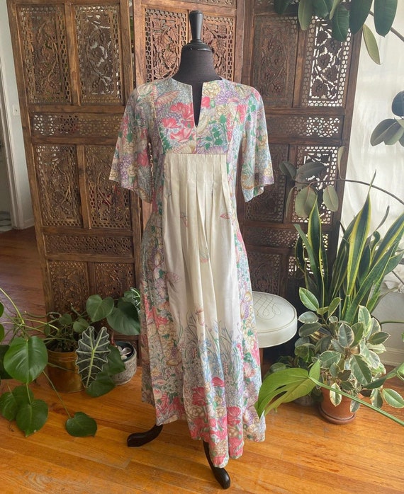 Vintage 70s floral house dress with half sleeves … - image 2