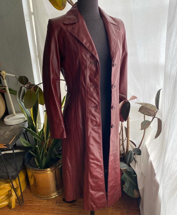 Vintage 80/90s burgundy leather midi trench jacke… - image 6