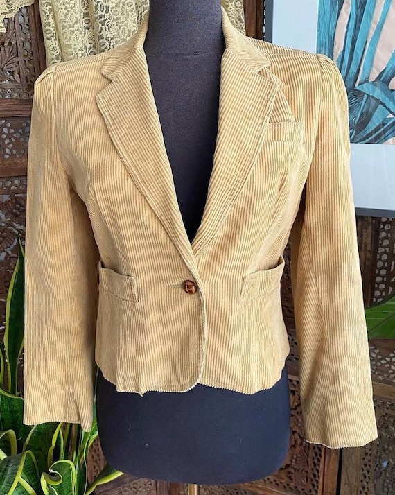 Vintage 70s tan corduroy blazer by Changing Scene