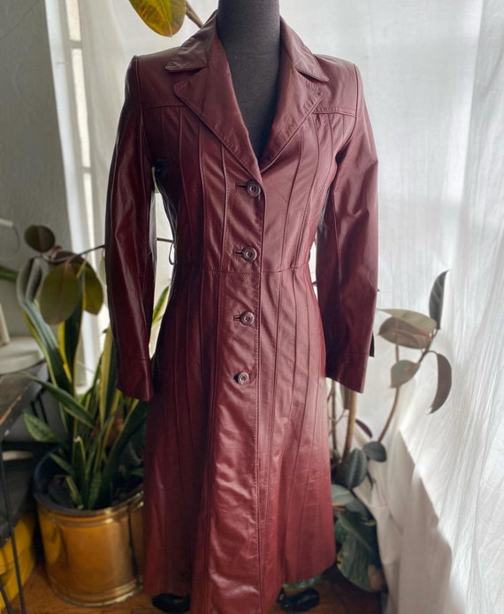 Vintage 80/90s burgundy leather midi trench jacke… - image 3